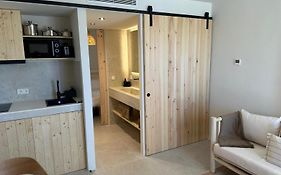 Apartamentos Eugenio la Sabina